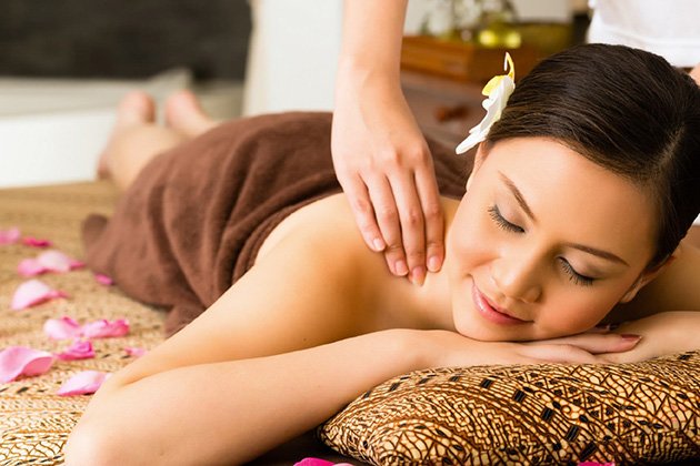 động tác massage thái