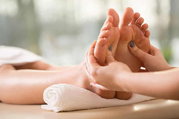 Massage các huyệt đạo ở lòng bàn chân