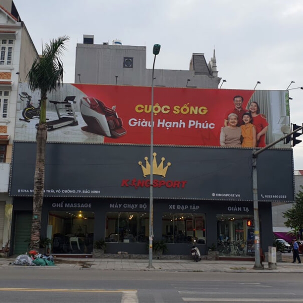 Showroom Kingsport trưng bày nhiều mẫu mã ghế massage