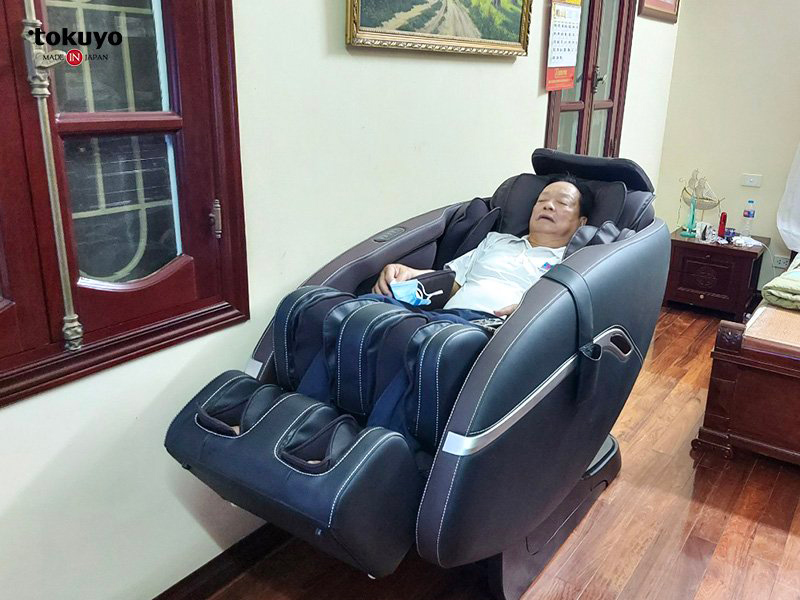 ghế massage trị liệu xương khớp tokuyo jc-3730
