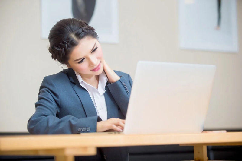 [Hé lộ] Top 6 ghế massage phù hợp cho nhân viên văn phòng